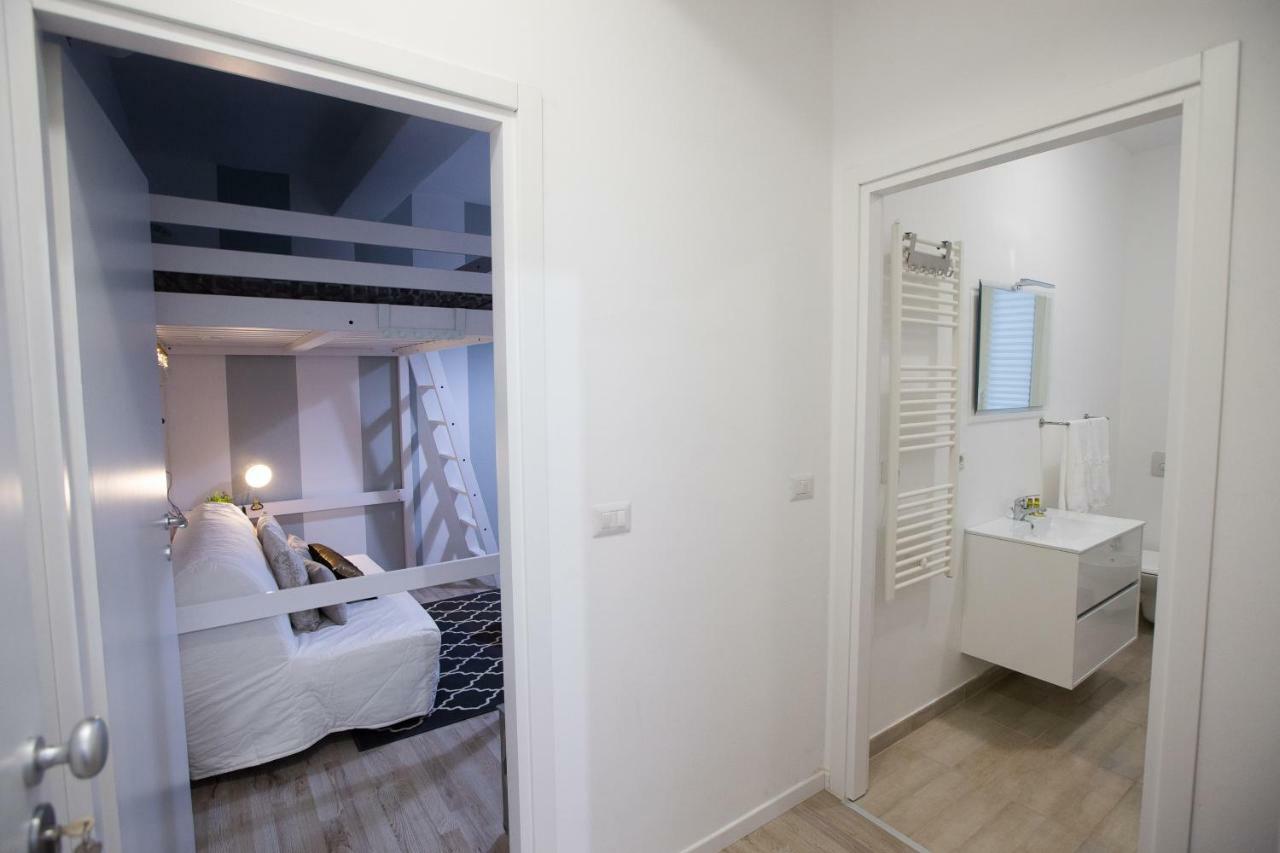 Apartment Via Treviso 6 Milan Exterior photo